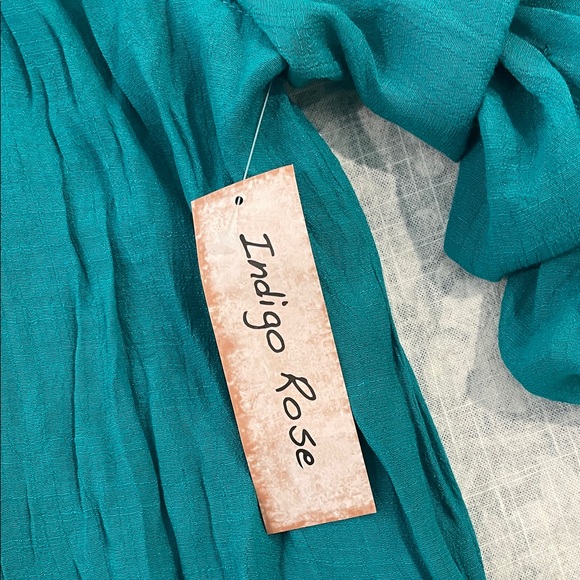Flowy Teal Mini Dress with Ruffle Sleeves - Picture 3 of 8